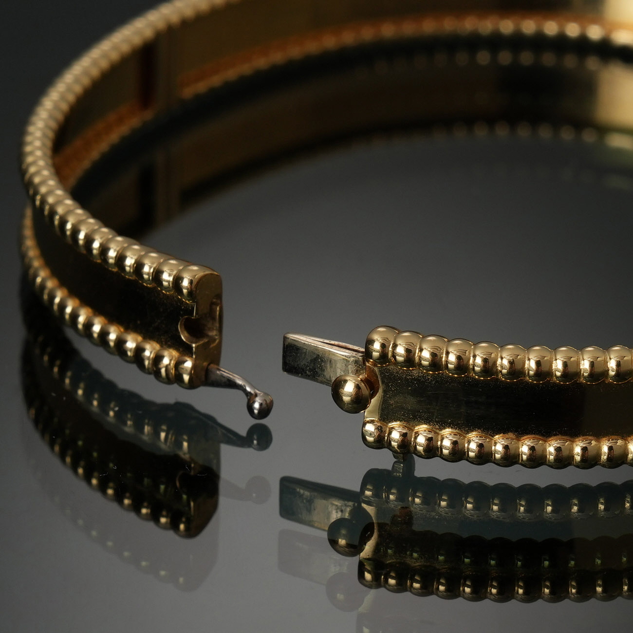 Van Cleef & Arpels(USED)반클리프앤아펠 뻬를리 브레이슬릿 #L